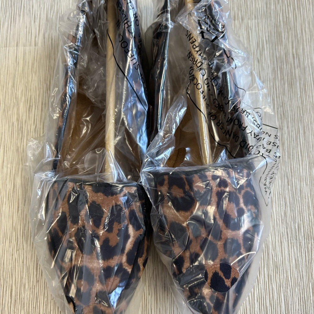 Brown and Black Flats with Pointed Toe Design